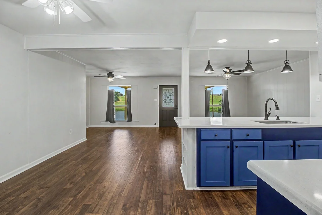 Photo of 17 Lakeview Drive