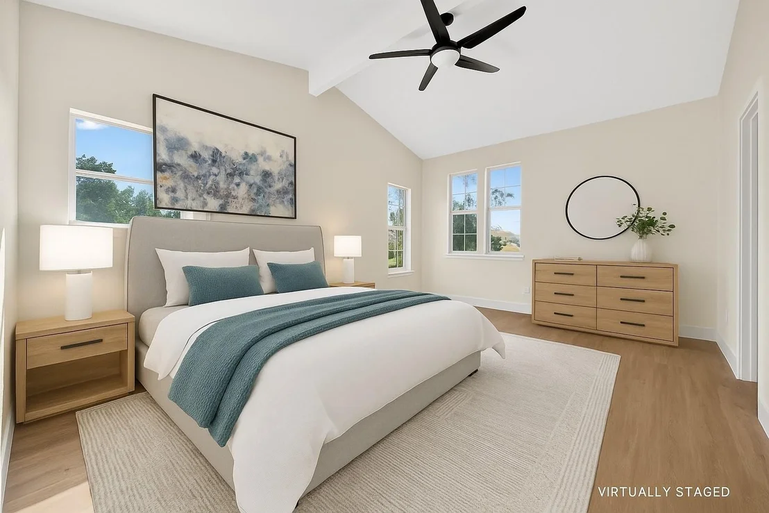 Photo of 300 Fawn Lane