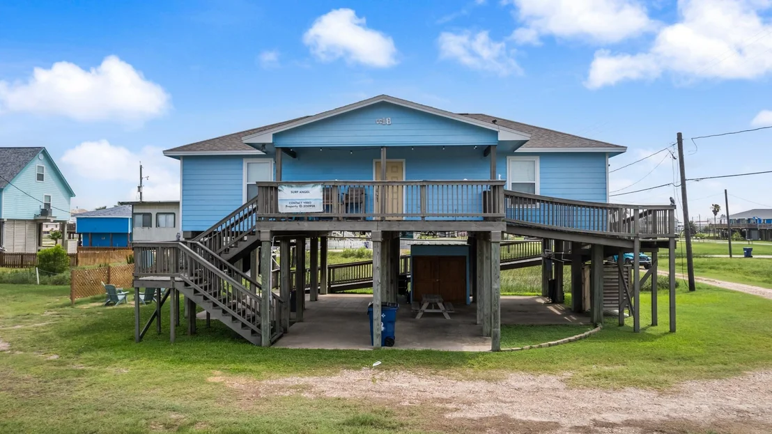 Photo of 818 Surf Drive