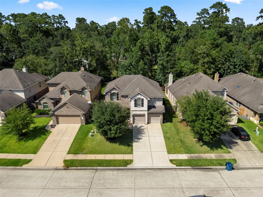 Photo of 2434 Garden Falls Drive