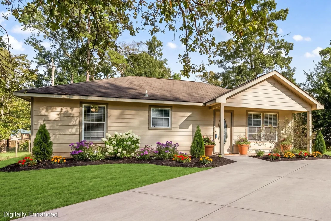 Photo of 10465 Royal York Drive