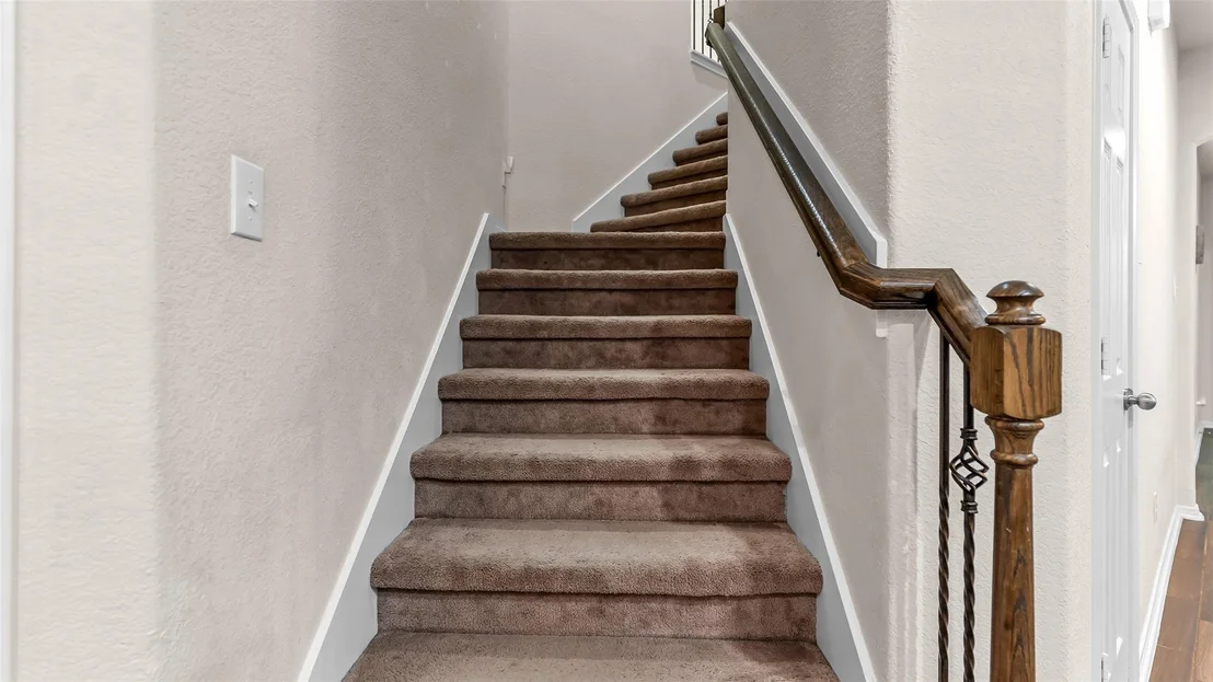 Photo of 2325 Garden Square Path