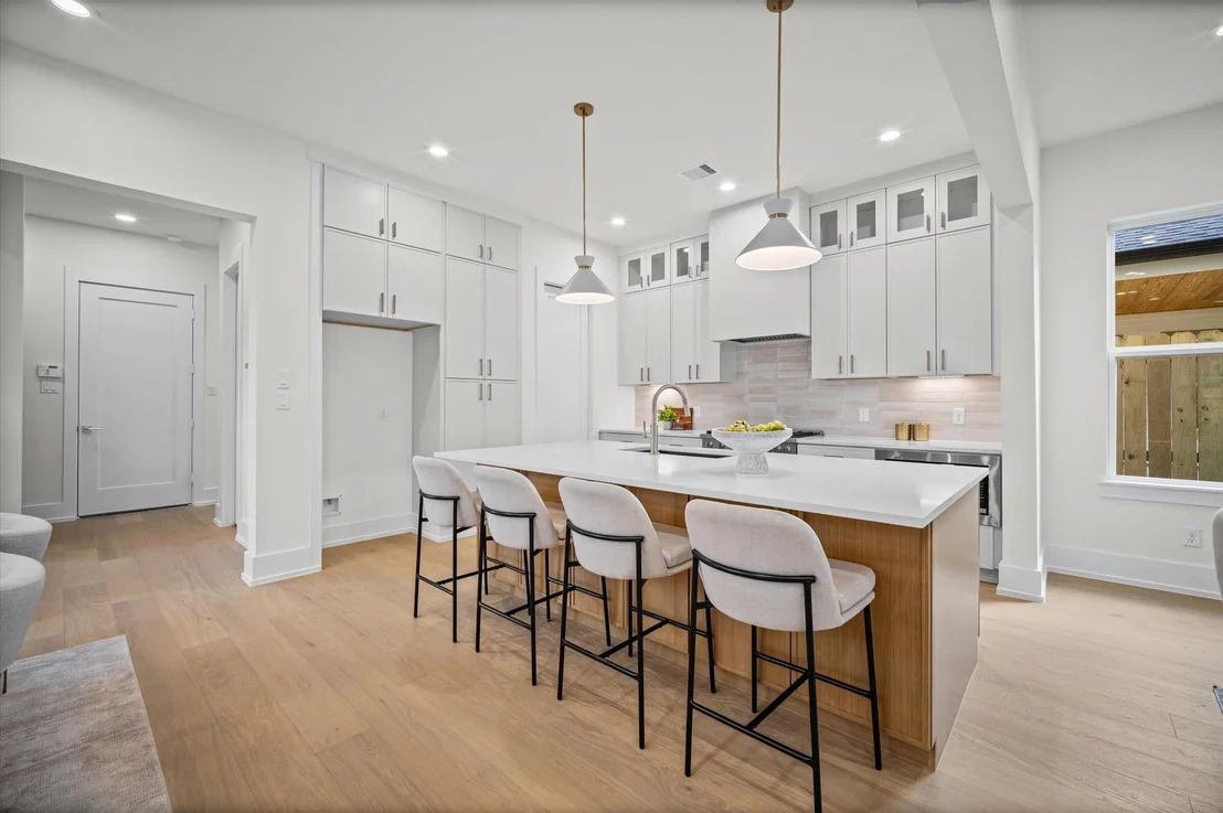 Photo of 804 Milwaukee Street