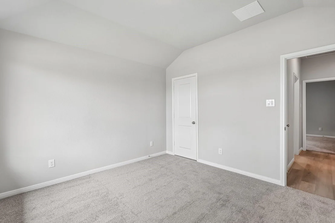 Photo of 21115 Sunlight Grove Drive
