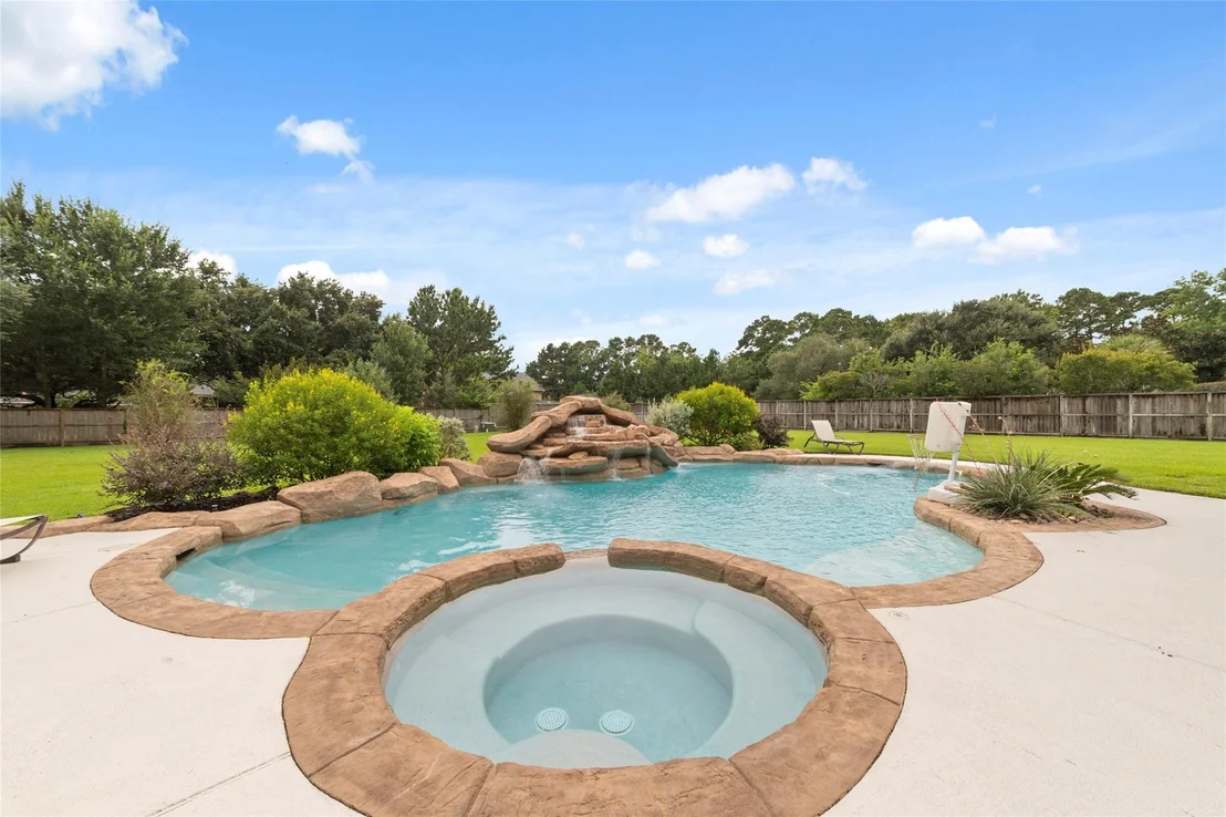 Photo of 17411 Rose Garden Trail