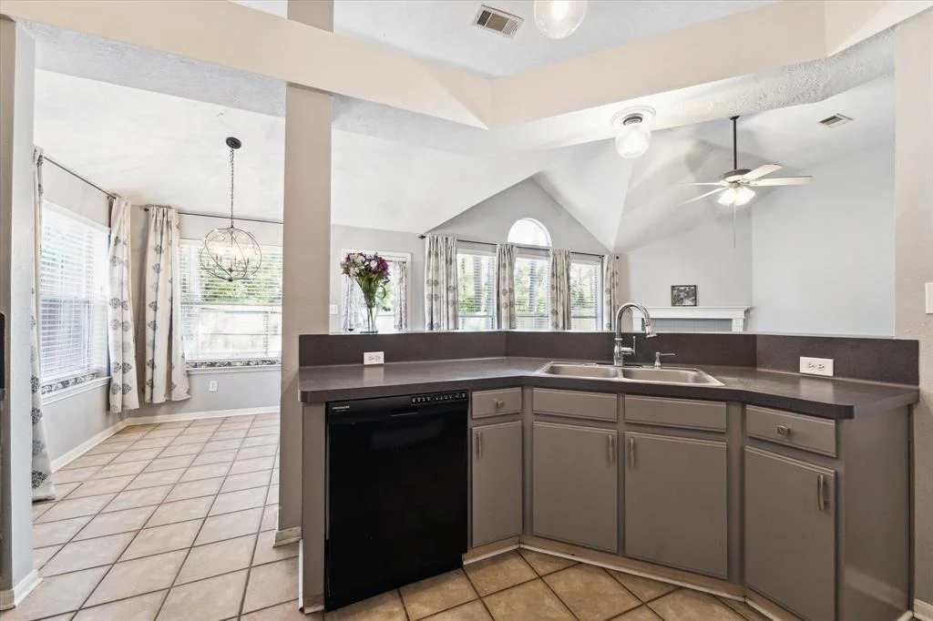 Photo of 1642 Ashton Village Drive