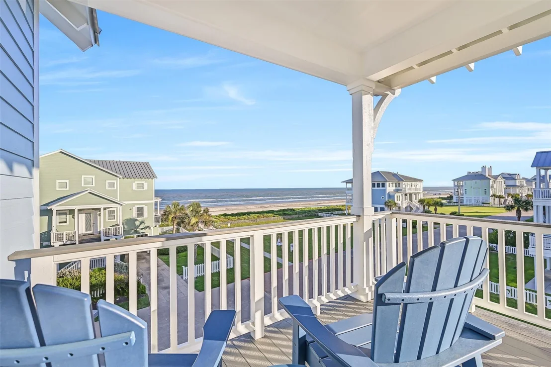 Photo of 11614 Beachside