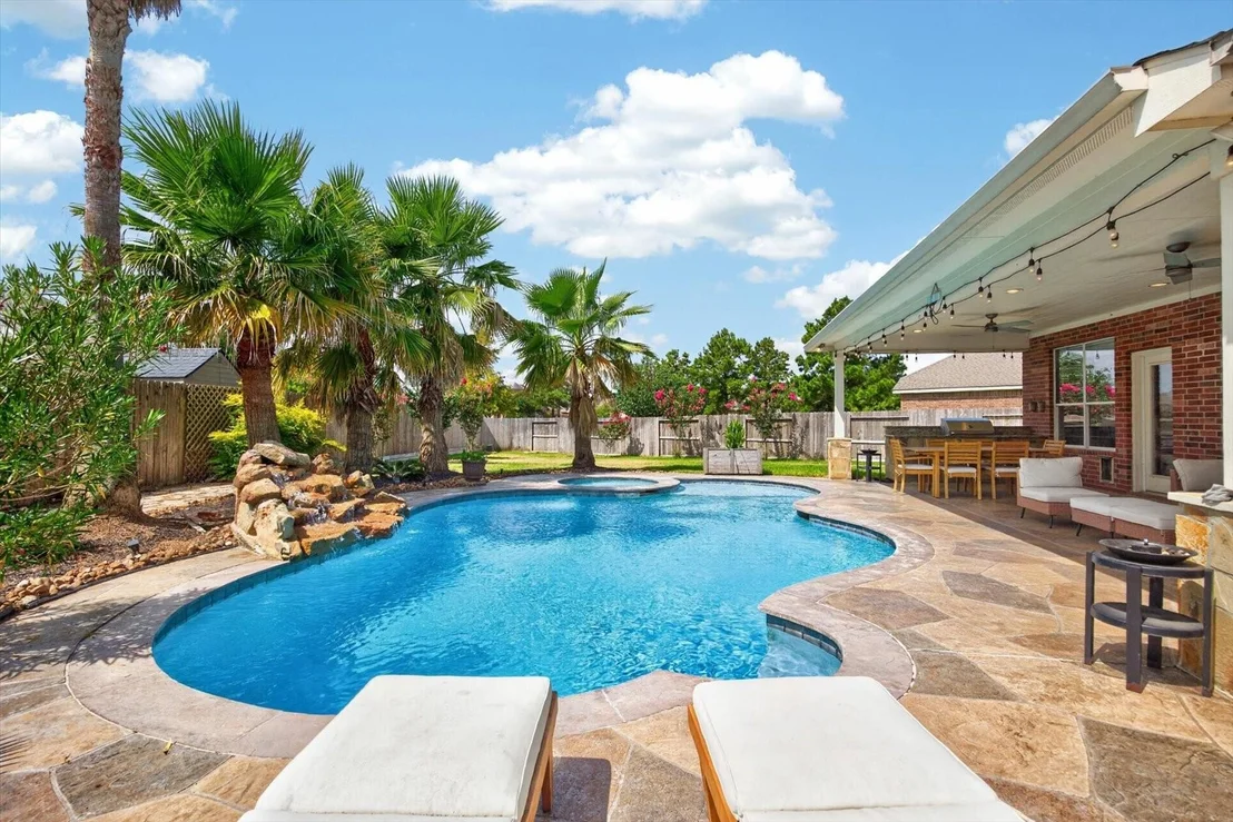 Photo of 9231 Barnsford Lane