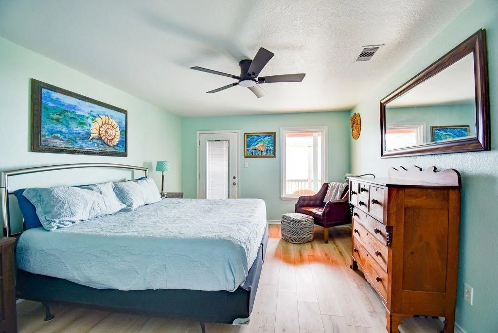 Photo of 1034 Bluewater Highway