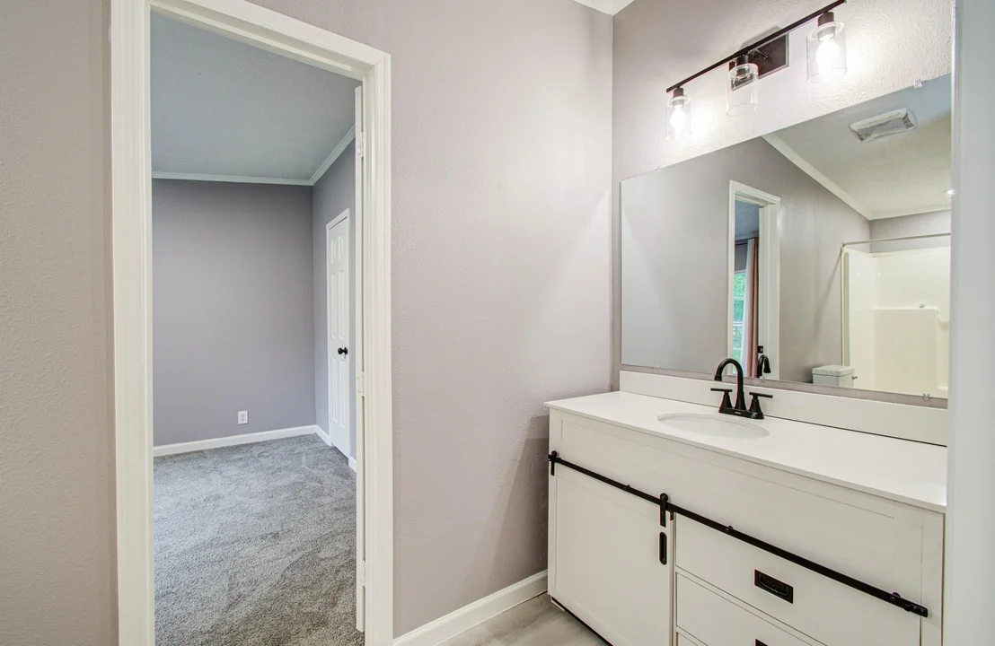 Photo of 272 Lone Pine Drive
