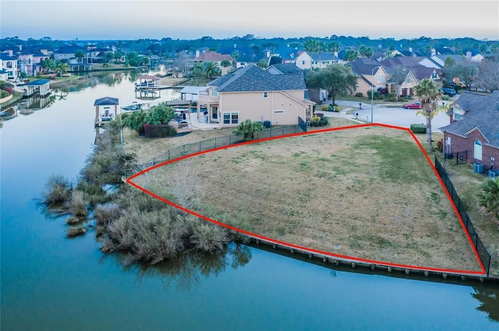 Photo of 0 Du Lac Trace