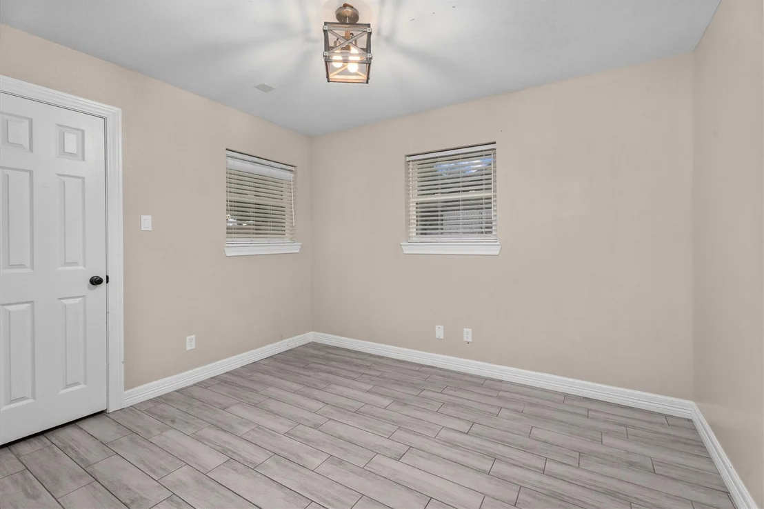 Photo of 703 Barbara Street