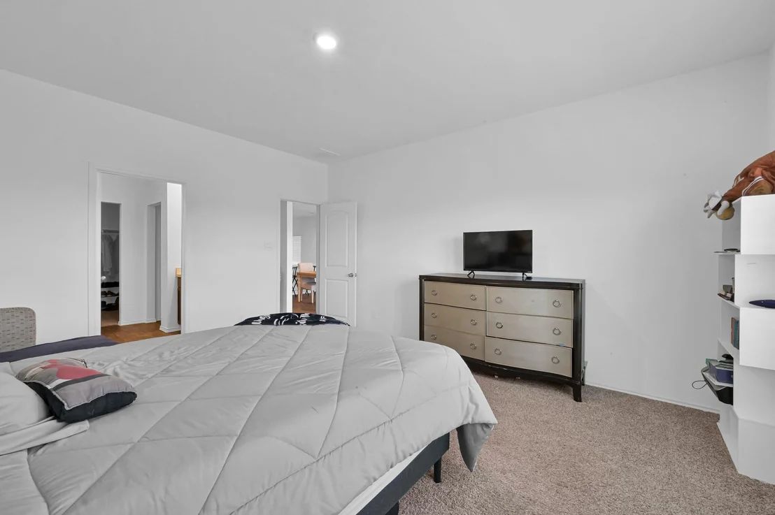 Photo of 2330 Spruce Cliff Lane