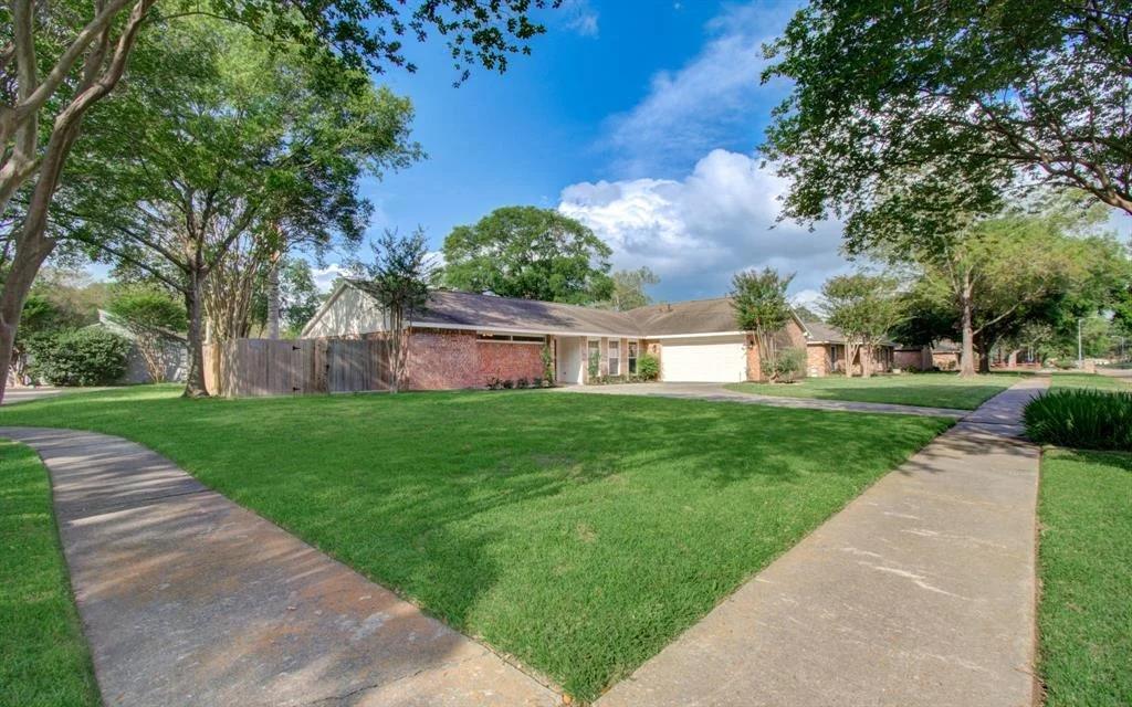 Photo of 12822 Pantano Drive
