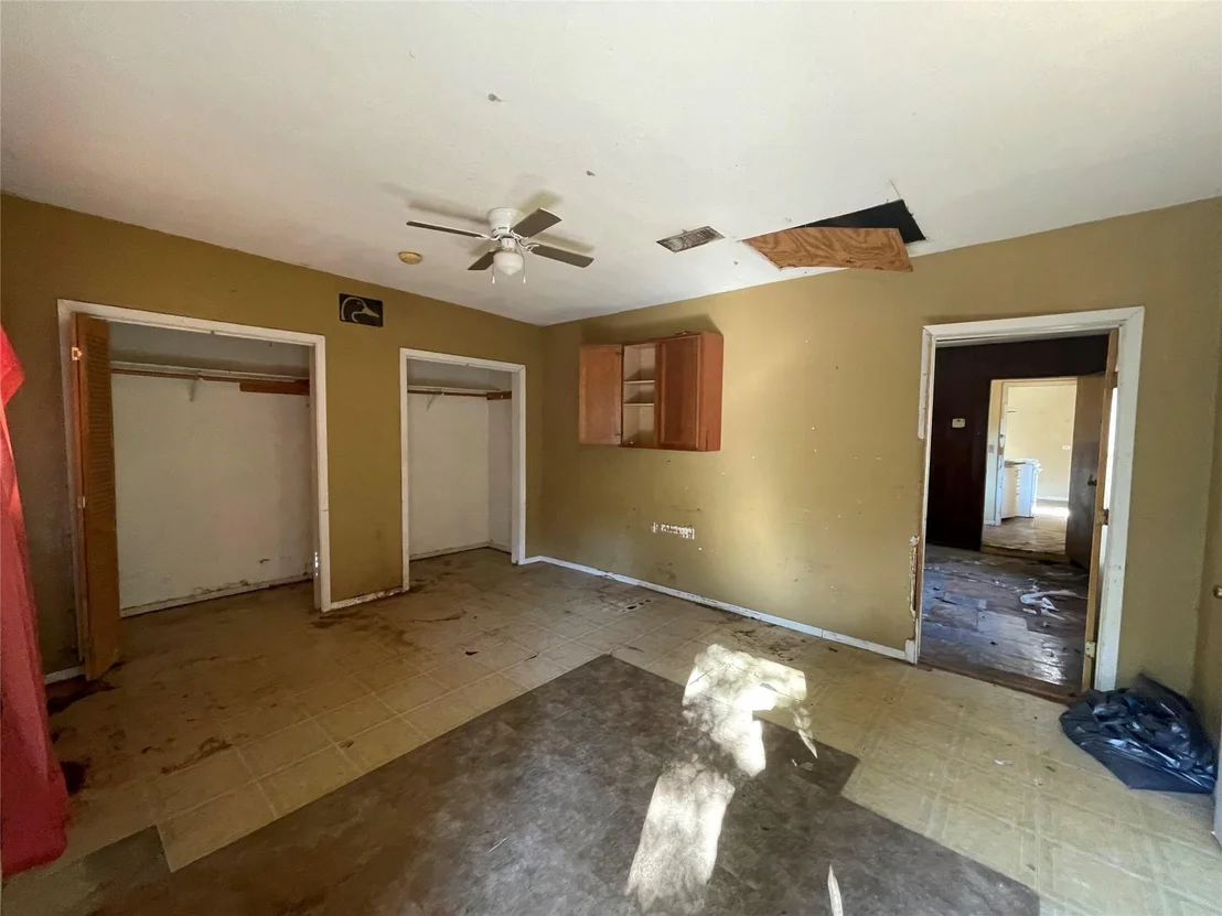 Photo of 1300 West Street