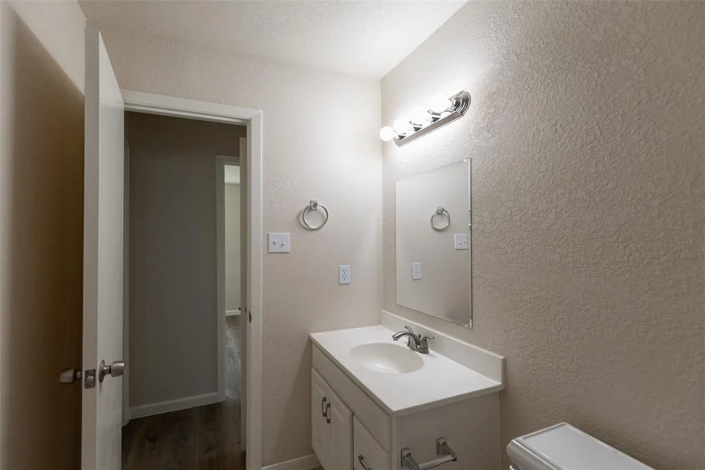 Photo of 17327 Shrub Oak Drive
