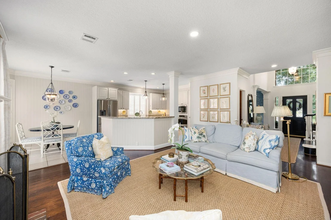 Photo of 1107 Rosemeadow Drive