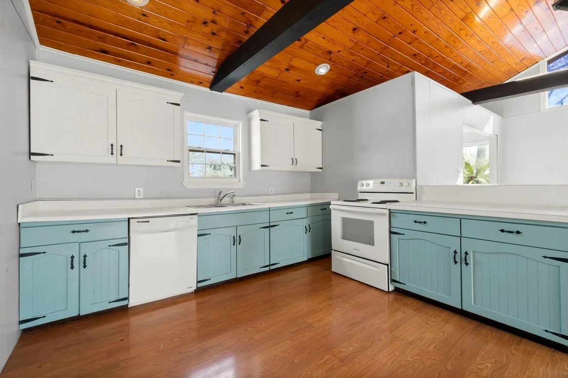 Photo of 2292 Rolling Hills Road