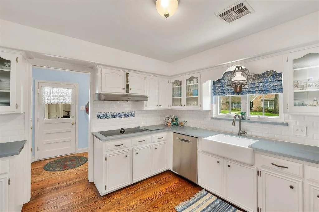 Photo of 559 Kickerillo Drive