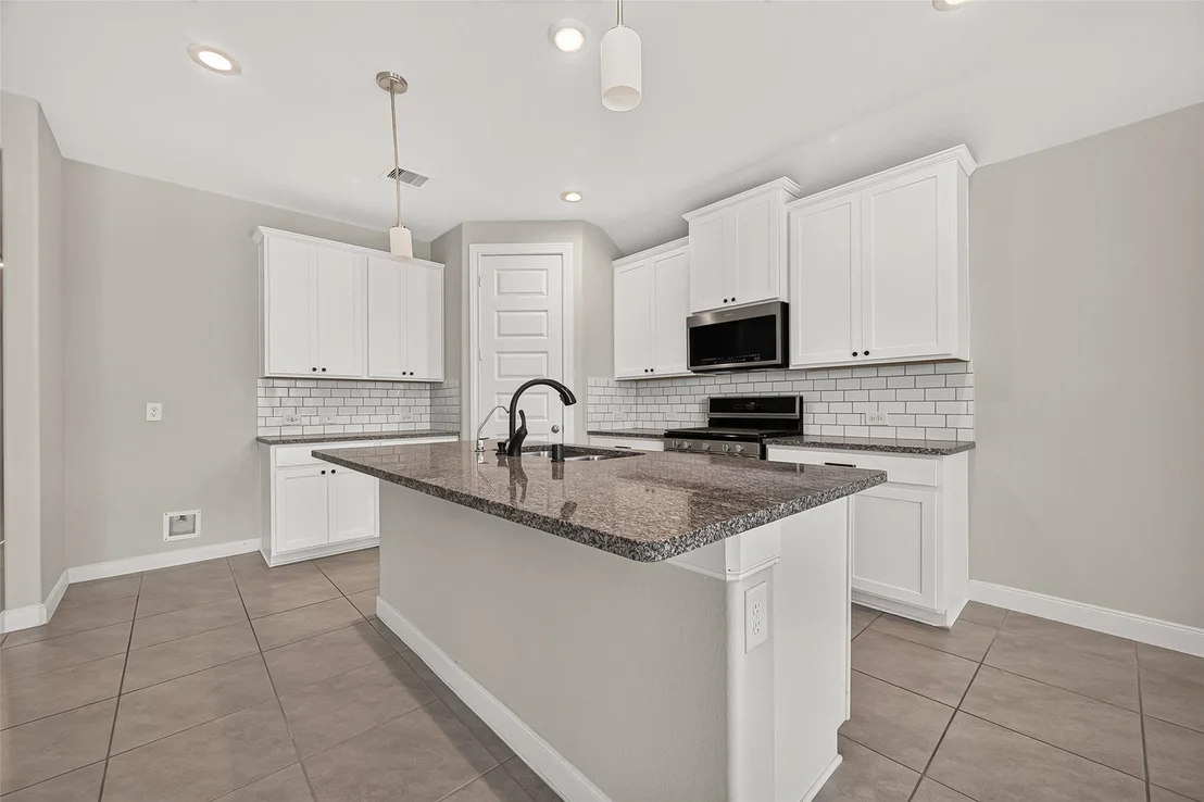 Photo of 8915 Orchid Valley Way
