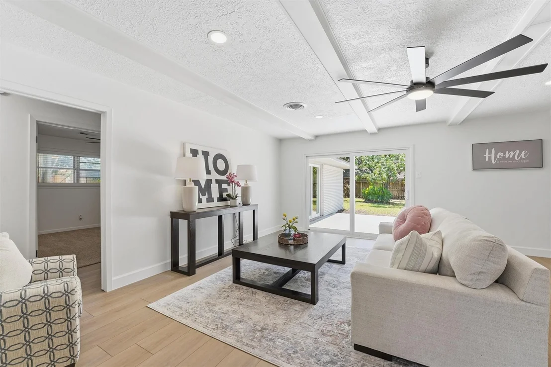 Photo of 10302 Belfast Road