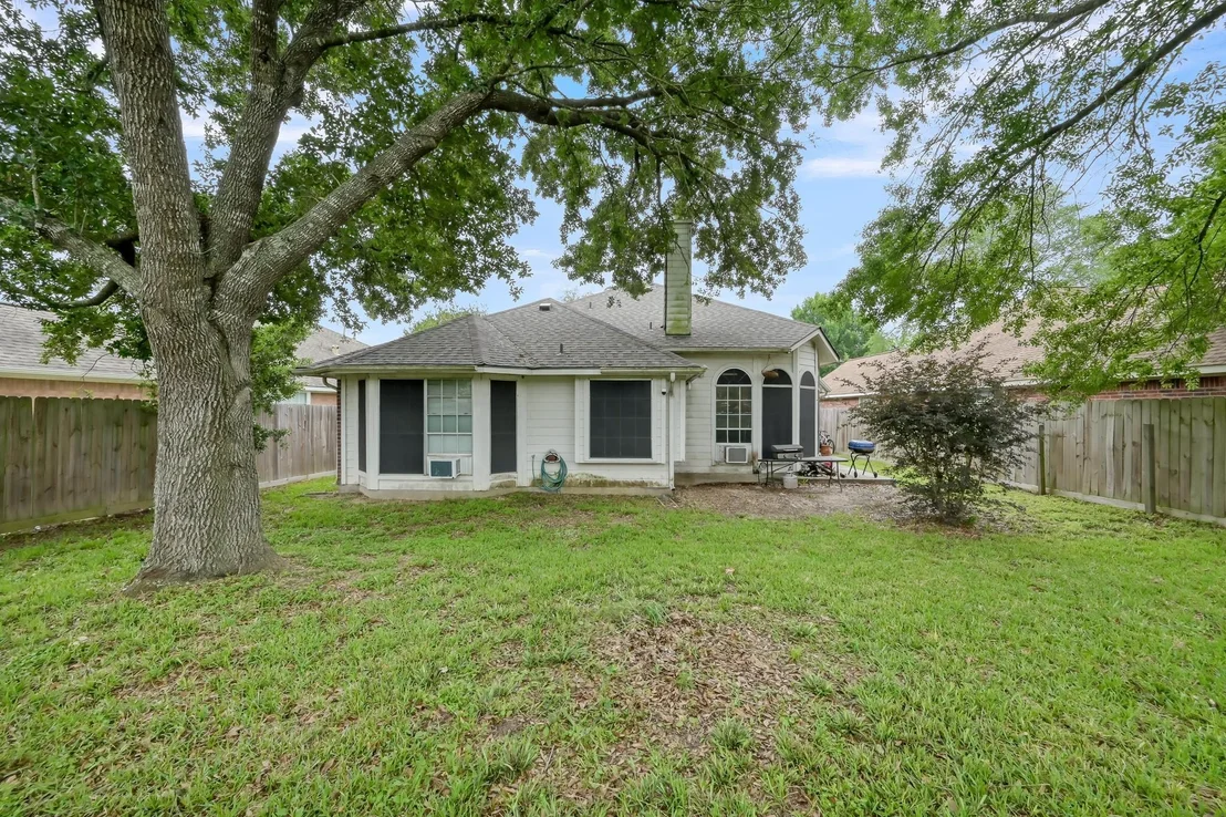 Photo of 30915 Trinket Drive
