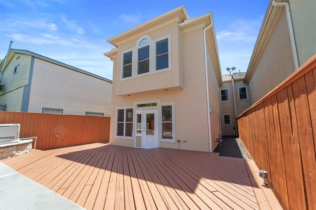 Photo of 4508 Larch Lane
