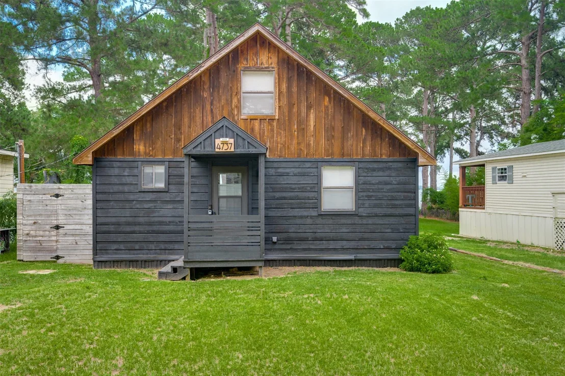 Photo of 4737 Sunrise Drive