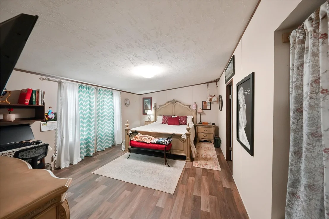 Photo of 747 Timbergrove