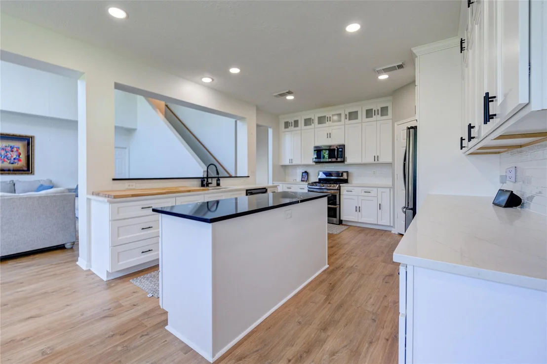 Photo of 10906 Trail Ridge Drive