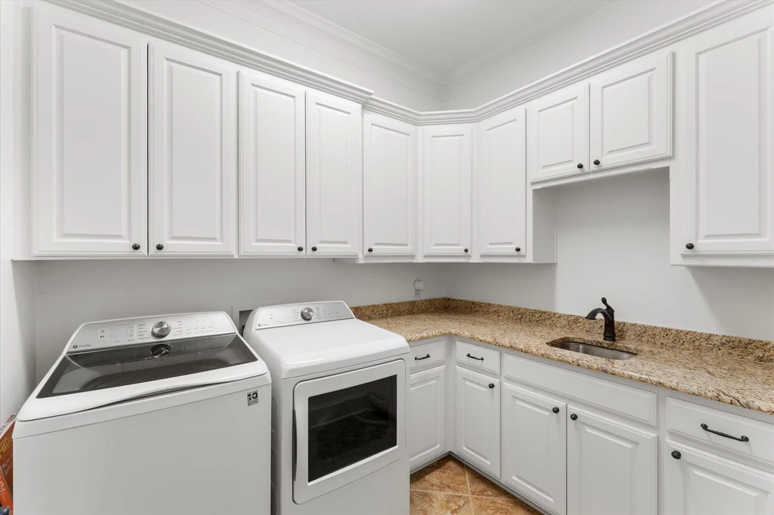 Photo of 940 Private Road 5980