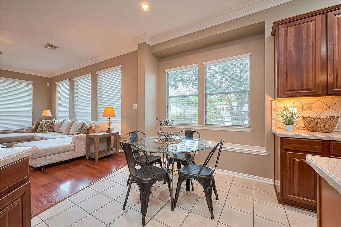 Photo of 2500 Amy Lee Drive