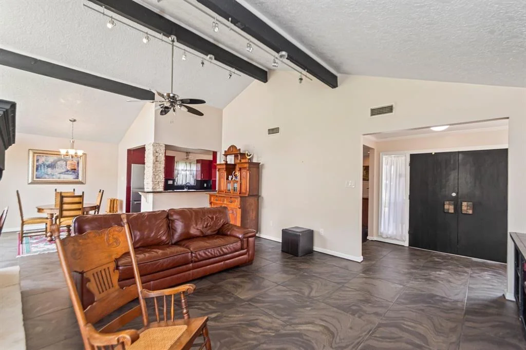 Photo of 3103 Green Leaf Lane