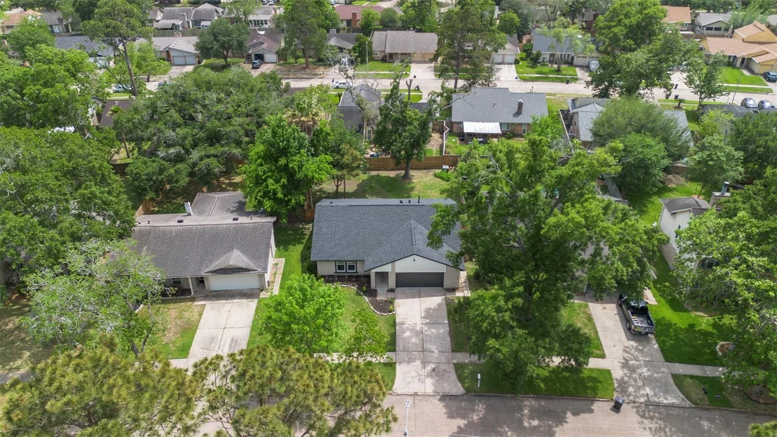 Photo of 16230 Dunmoor Drive