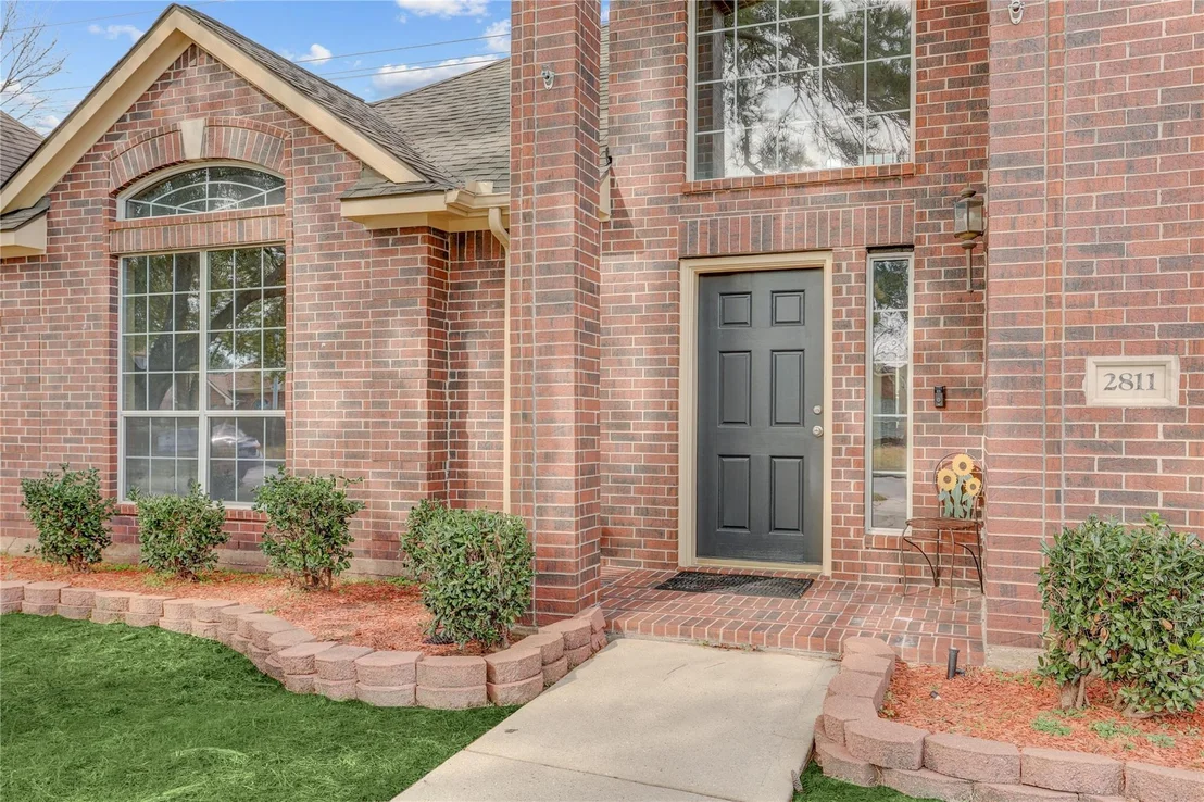 Photo of 2811 Travick Lane