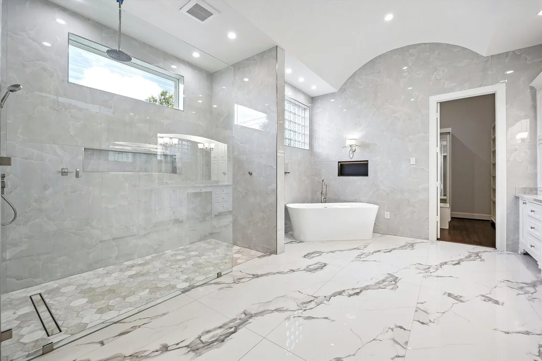 Photo of 9761 Westview Drive