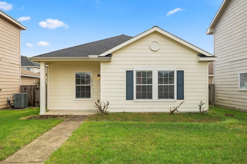 Photo of 4030 Mossy Place Lane
