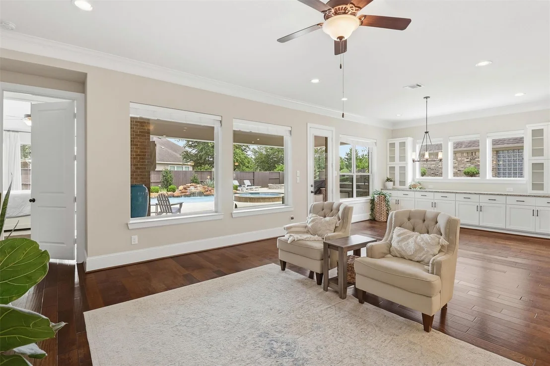 Photo of 6710 Pioneer Trail