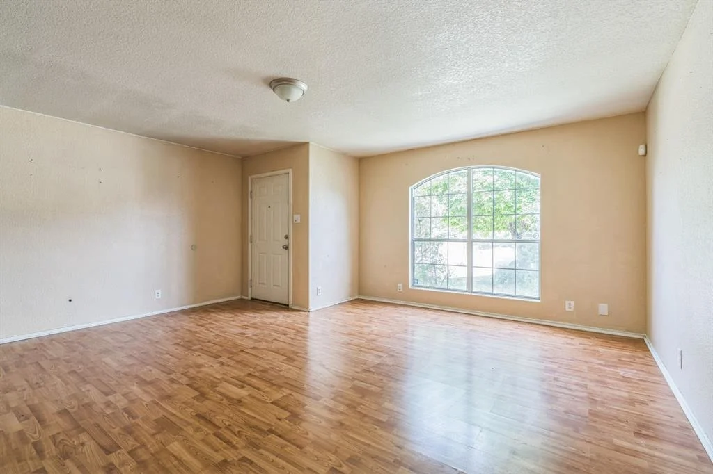 Photo of 8230 Grand Bend