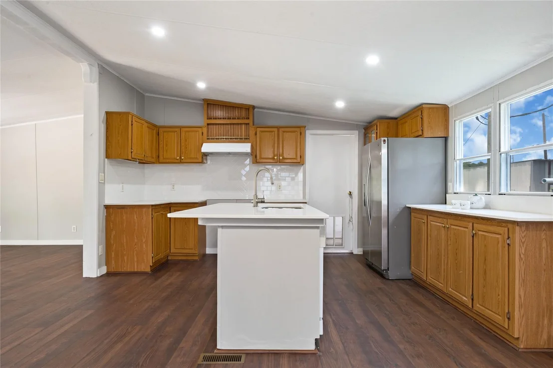 Photo of 9623 Meadowvine Drive
