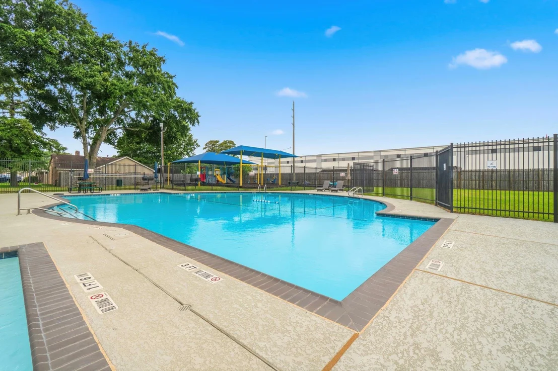 Photo of 16303 Deer Lick Drive