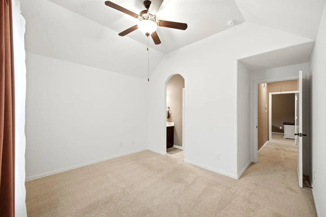 Photo of 13835 Slate Mountain Lane