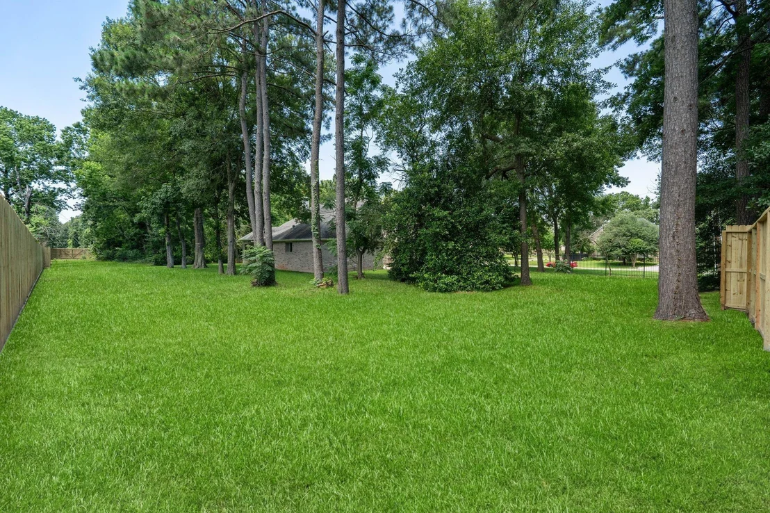 Photo of 9050 Forest Cliff Court