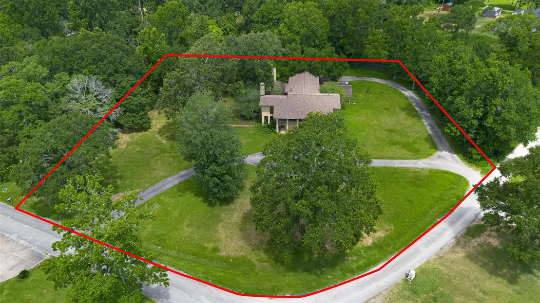 Photo of 219 Cardinal Drive