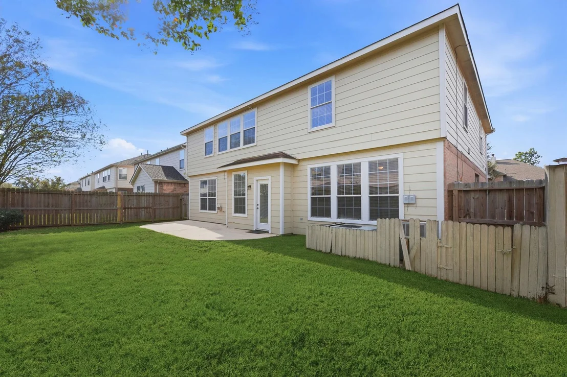 Photo of 21226 Springbrook Hollow Court
