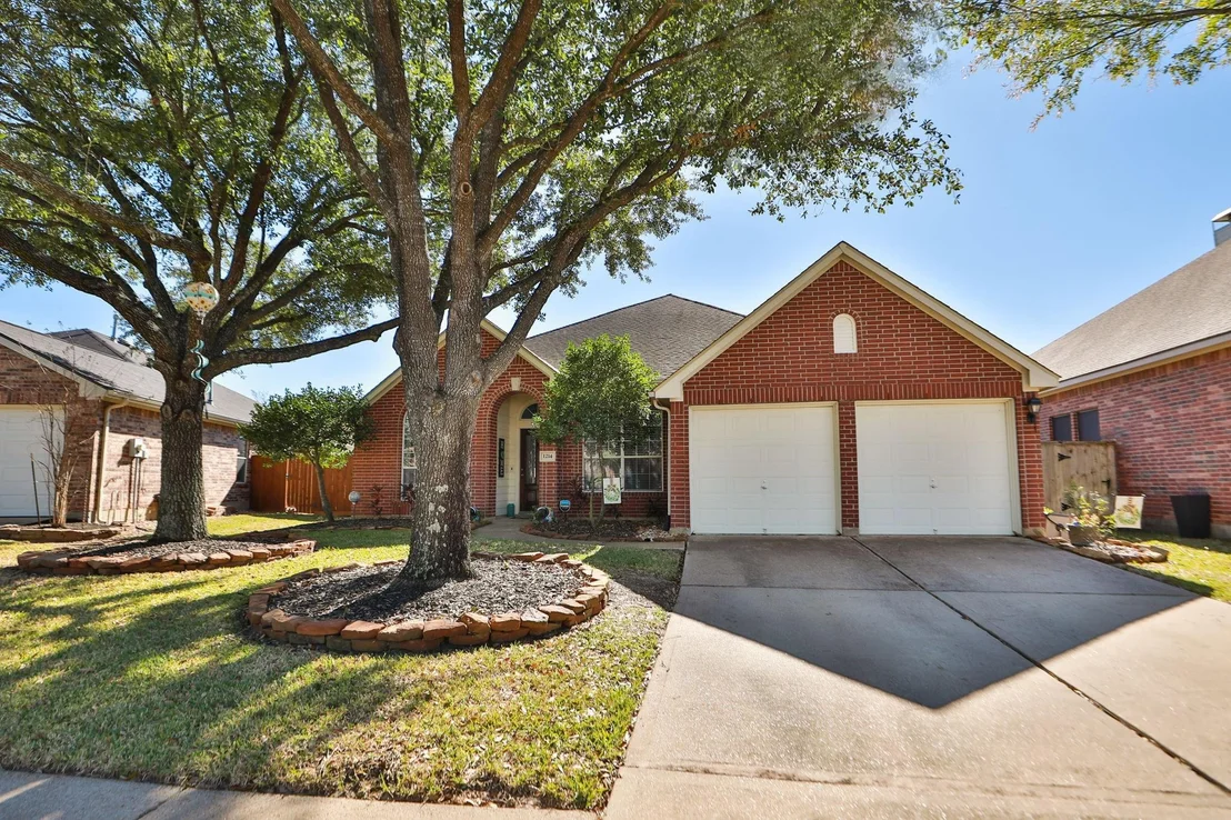 Photo of 1214 Berwick Manor Court