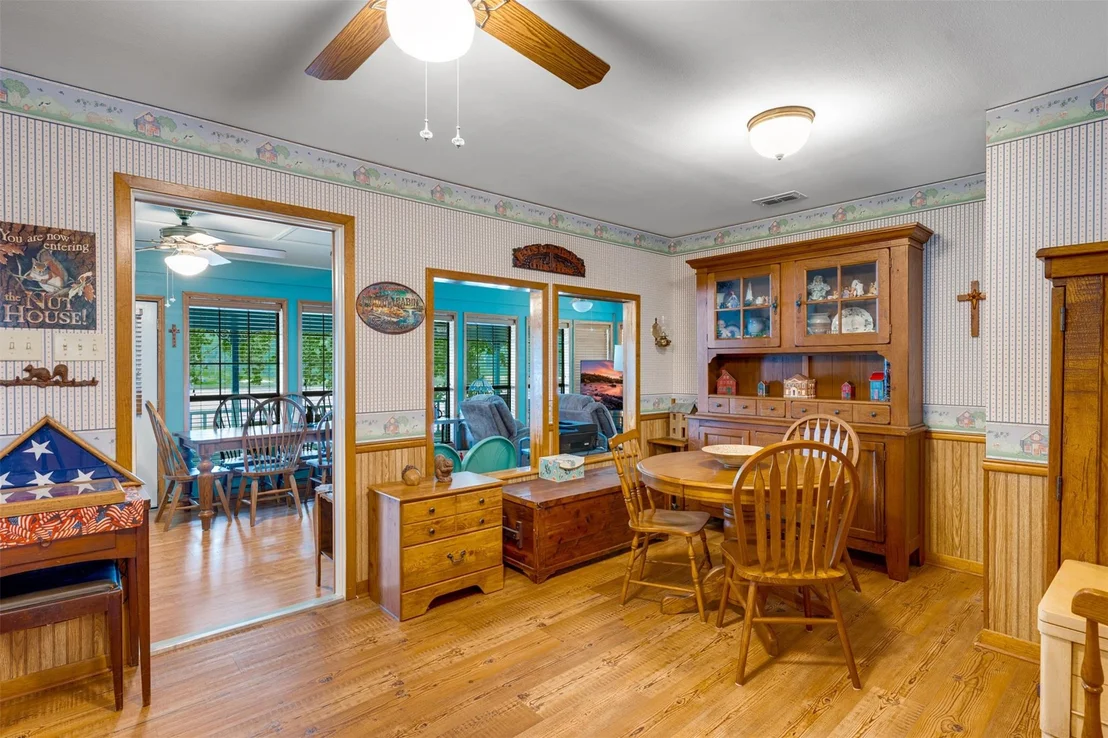 Photo of 20 Waco