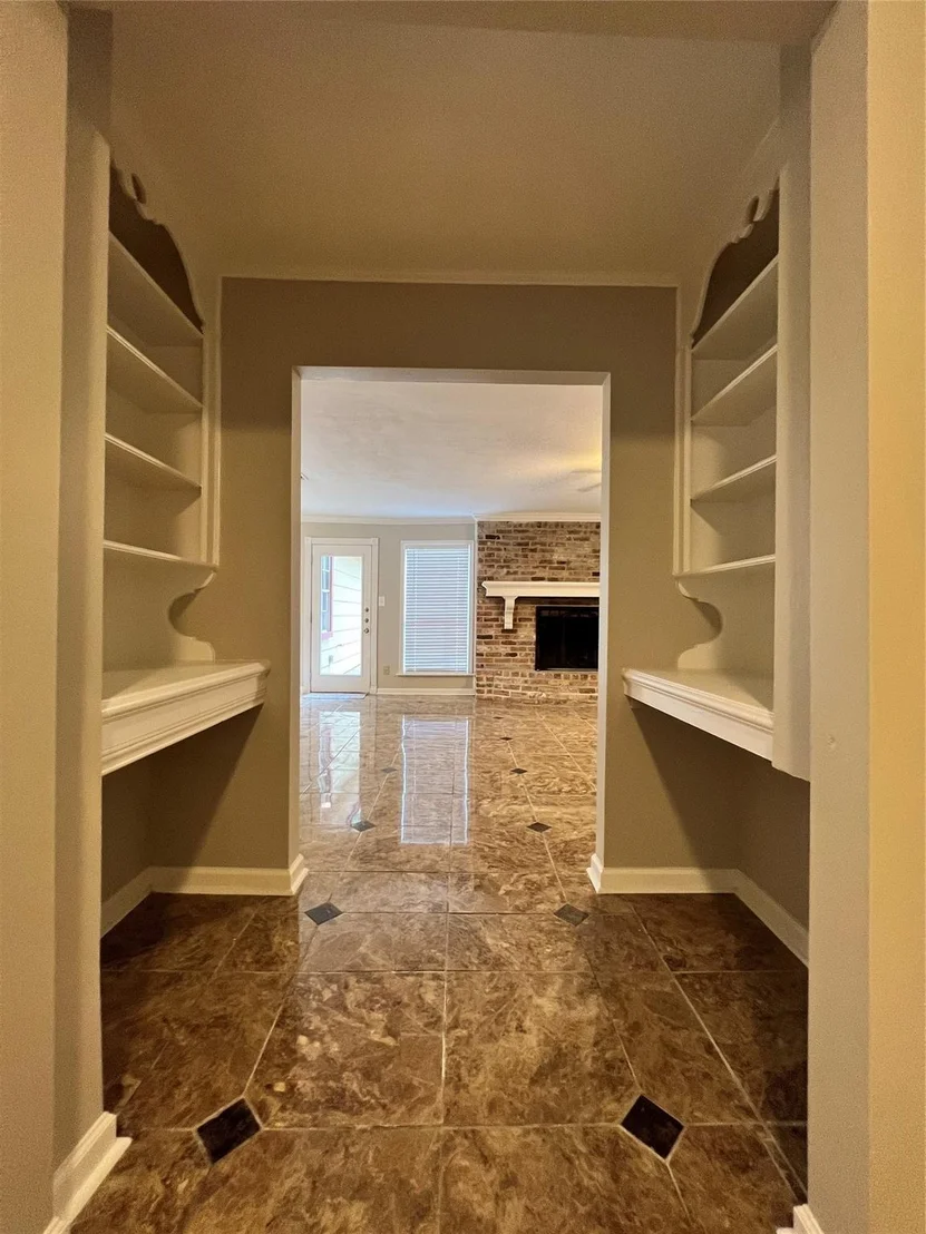 Photo of 1506 Castlerock Drive