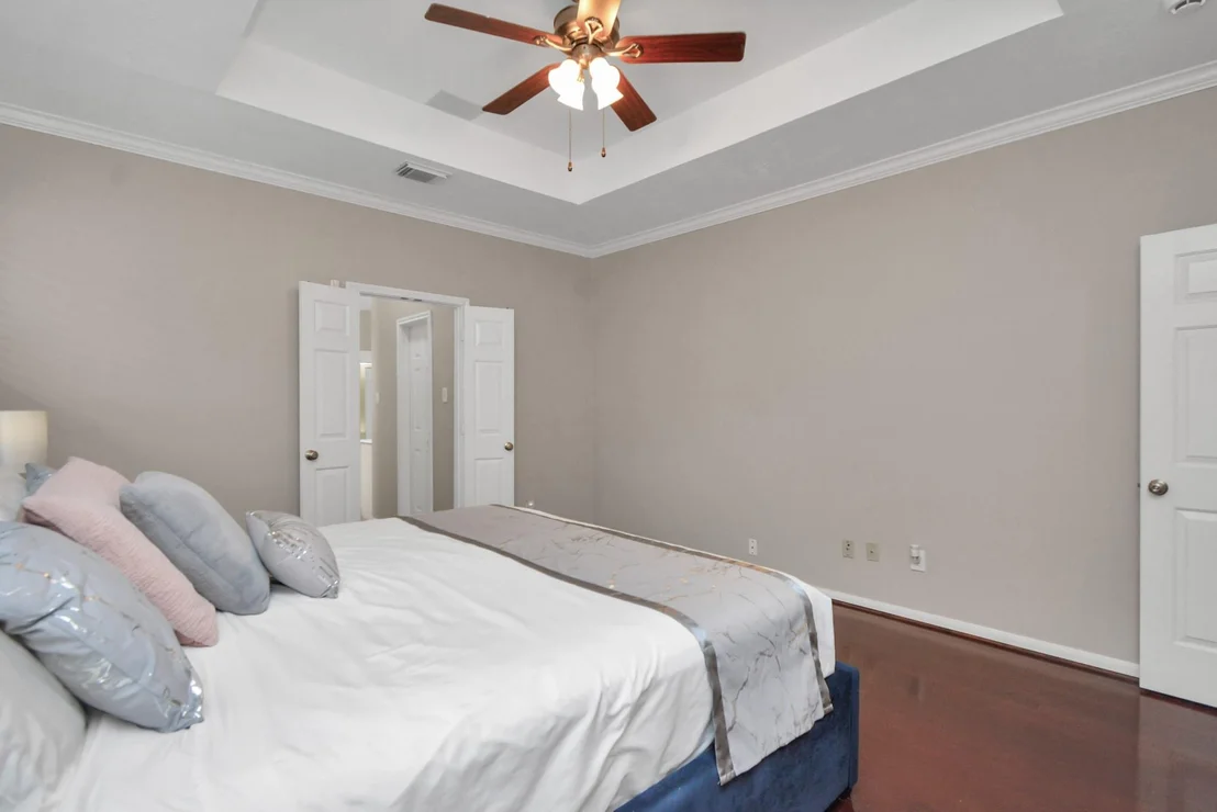 Photo of 23939 River Place Drive