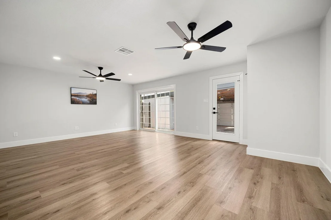 Photo of 11003 Bellbrook Drive
